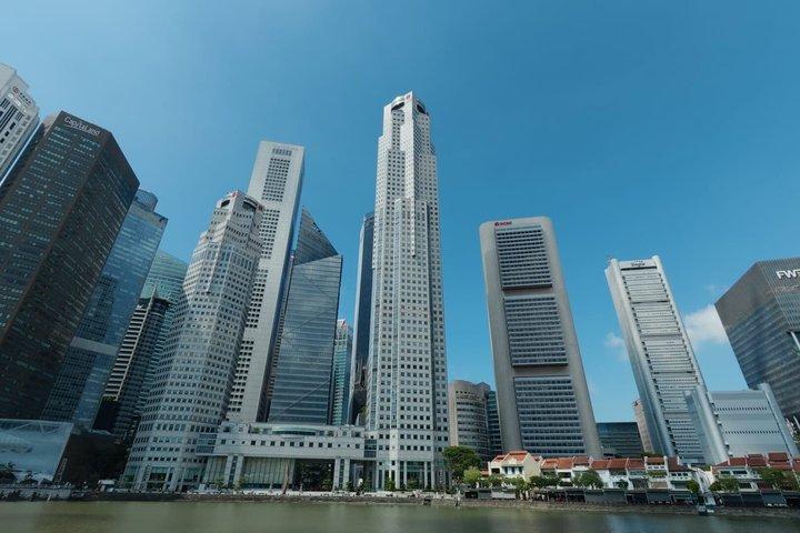 Singapore City Highlights Bike Tour (4-Hour Heritage Ride)