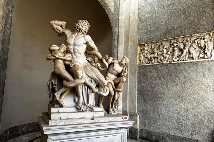 VIP Extra - Tour privato del Vaticano con terrazza panoramica Colazione
