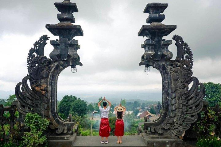 Tour di Bali Est: Tempio Madre, Penglipuran e Tukad Cepung