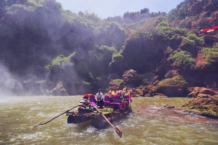 From Marrakech: Ouzoud Waterfalls Guided Hike and Boat Trip