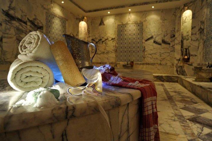 Authentique Turkish Bath and Spa à Kusadasi avec prise en charge à l'hôtel