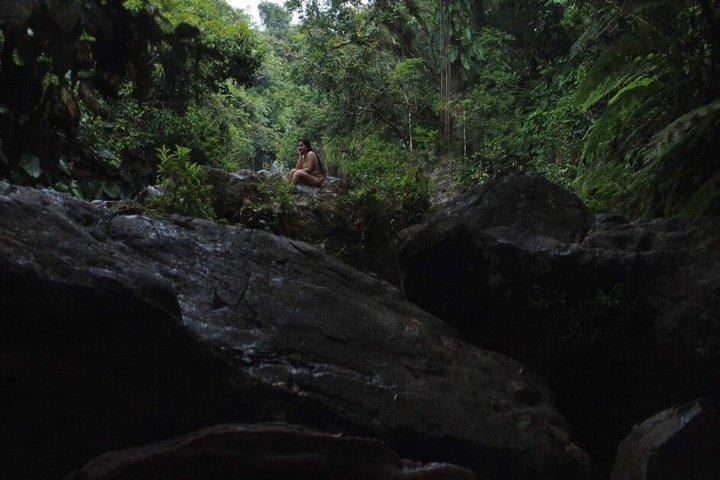EL Yunque Wasserfälle und Wasserrutsche Beach Tour