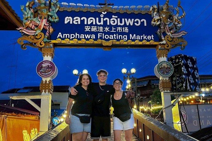 Excursión multilingüe a los mercados flotantes de Amphawa desde Laem Chabang
