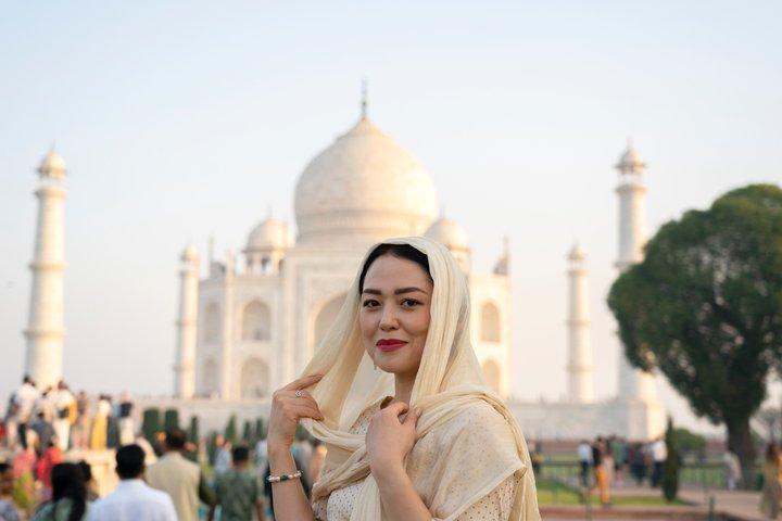 Taj Mahal Tour with Entry Tickets & Guide - Choose Your Package