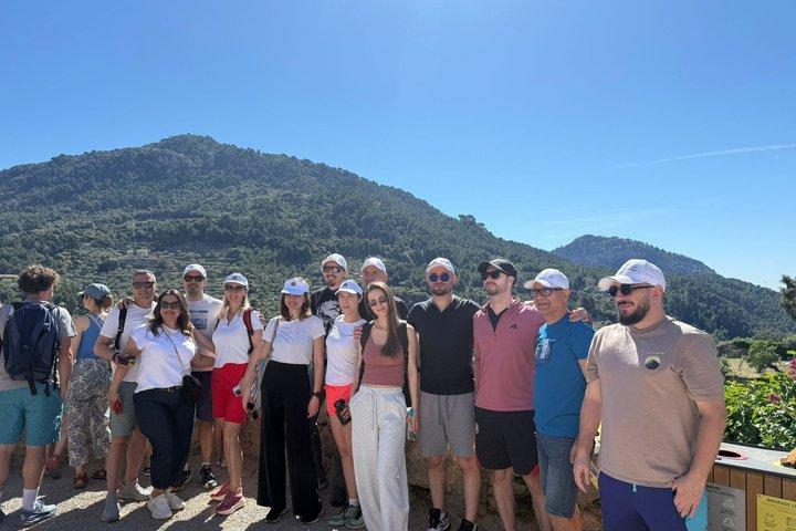 VIP TOUR Montagne al Mare: Valldemossa, Deià e Puerto Sóller