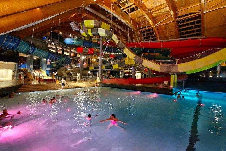 Therme Bukarest biljett och privat transfer med 4,5 timmars tillgång