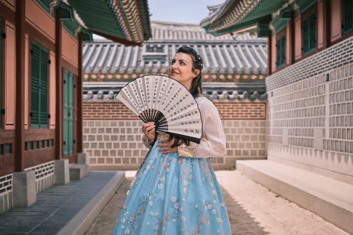 Cinematic Hanbok Photoshoot