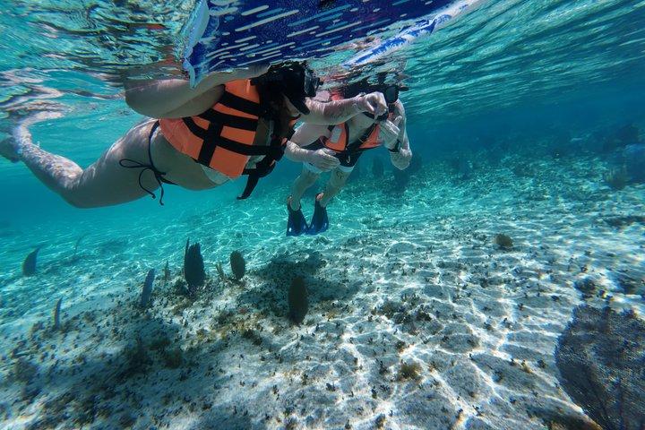 Jade Caverns och Mayan Village, lunch, snorkel Cozumel ATV Tour