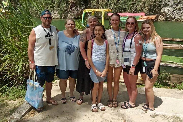 Forsränning och shopping från Riu Ocho Rios