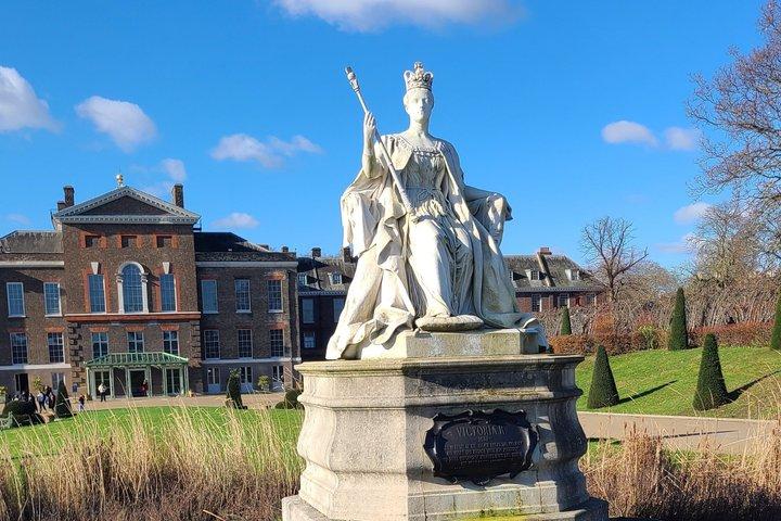 Kensington Palace & Gardens with Take Away Cream Tea