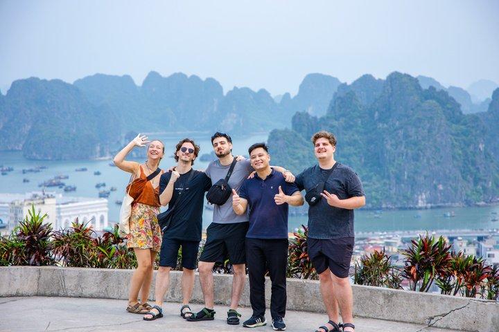 Ha Long City Bai Tu Long Bay Boat Trip and Cycling Tour