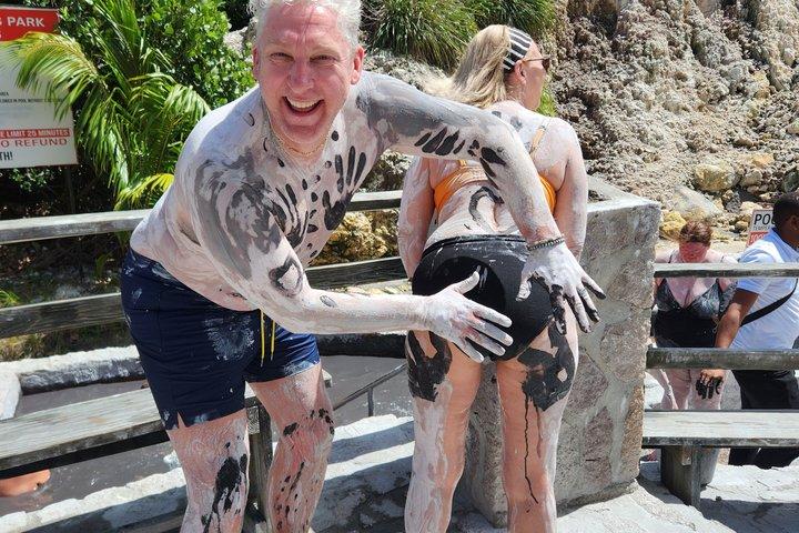 O melhor de St Lucia Mud Bath & Toraille Waterfall Excursion