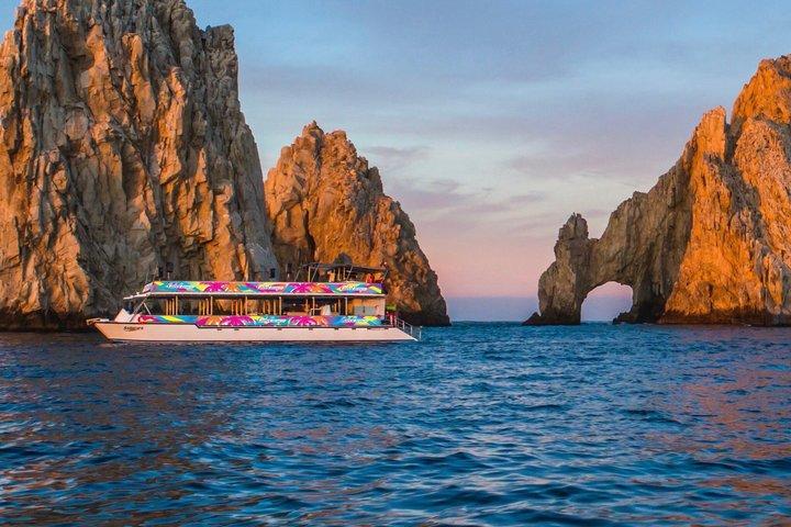 Sunset Booze Cruise mit Getränken, Fajita Dinner und Party Vibes