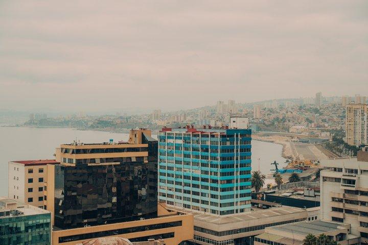 Vina del Mar and Valparaiso