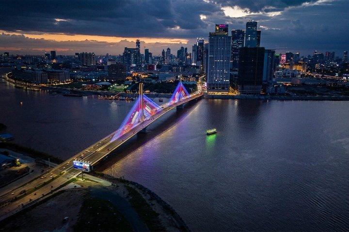 Phnom Penh Silk Island & Sunset Cruise with Food & Drinks