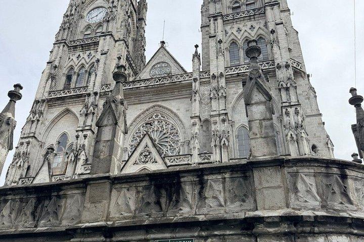 Quito Old Town Engelska Gratis rundvandring Kakaosmak Liten grupp