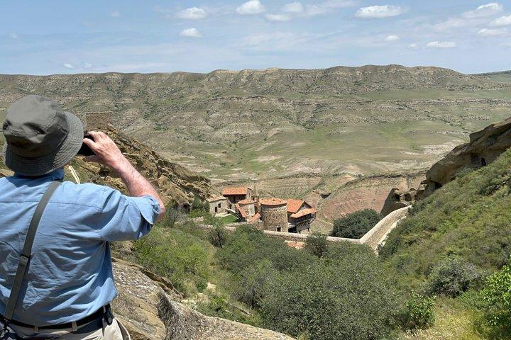 Billeder af Rainbow Mountains & David Gareja Tour