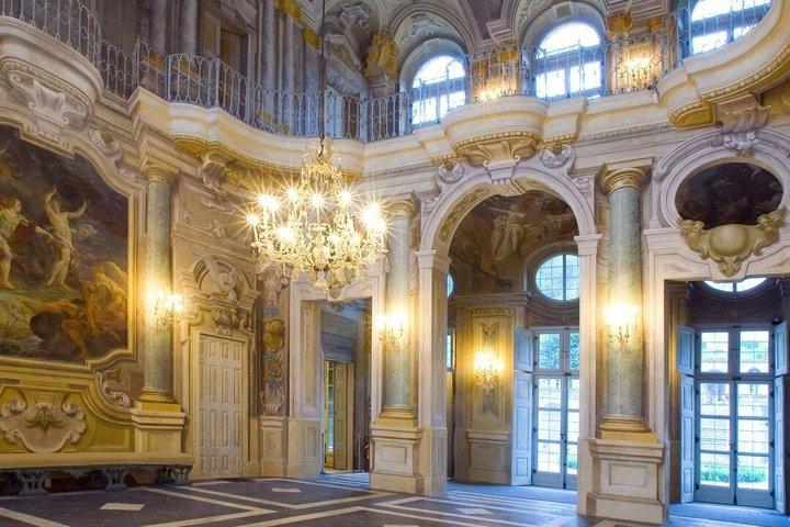 トリノ : Tour Guidato ヴィラ della Regina