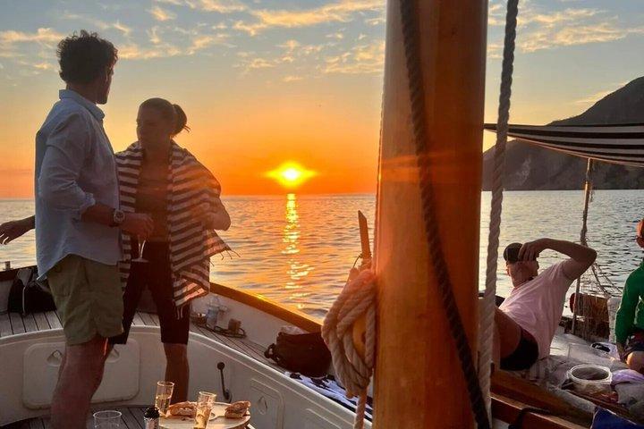 Tour in barca al tramonto a Portovenere e Palmaria