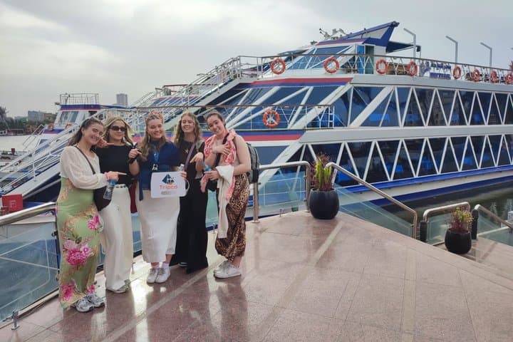 Best Cairo Nile Dinner Cruise with Live Show & Buffet