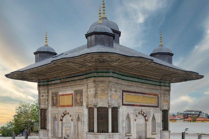 Guided Walking Tour in Old City Highlights of Istanbul