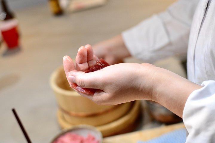 Private Sushi Making Class near Ginza