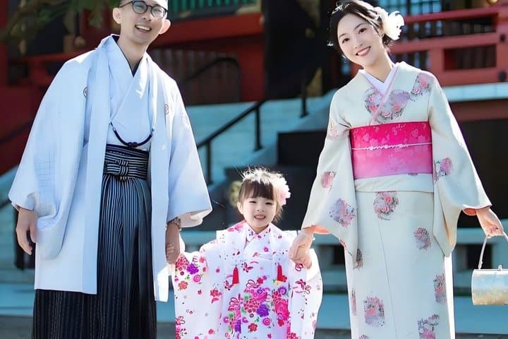 Tokyo Asakusa Premium Kimono Rental