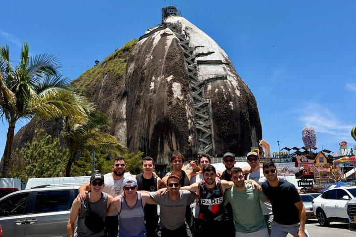 Private Guatapé & El Peñol Rock Tour from Medellín