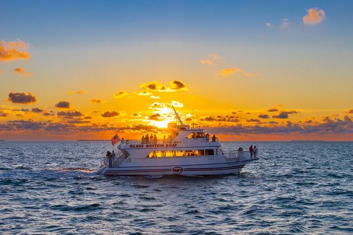 Glasbottenbåt i Key West med solnedgångsalternativ