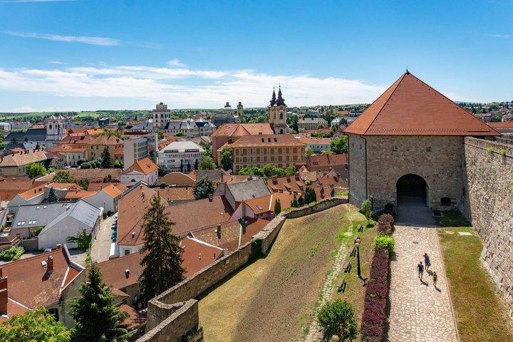 Visite privée de la rive – Eger Wine & Sightseeing Tour