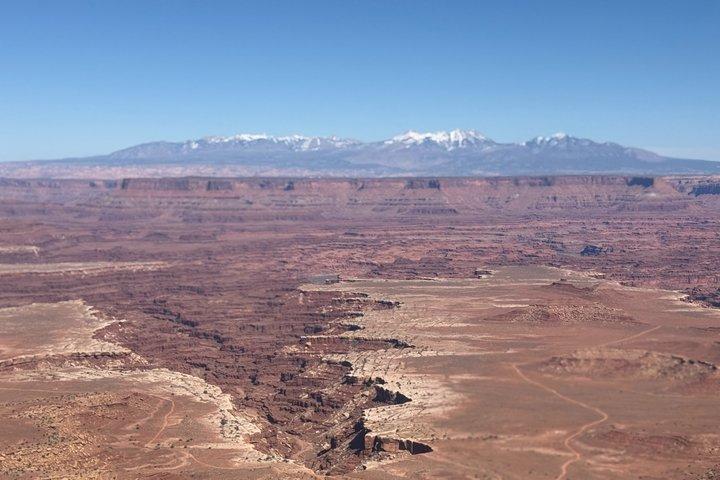 Ilha do Parque Nacional dos Canyonlands no Sky Driving Tour