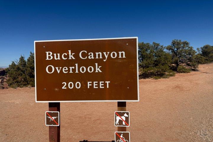 Ilha do Parque Nacional dos Canyonlands no Sky Driving Tour