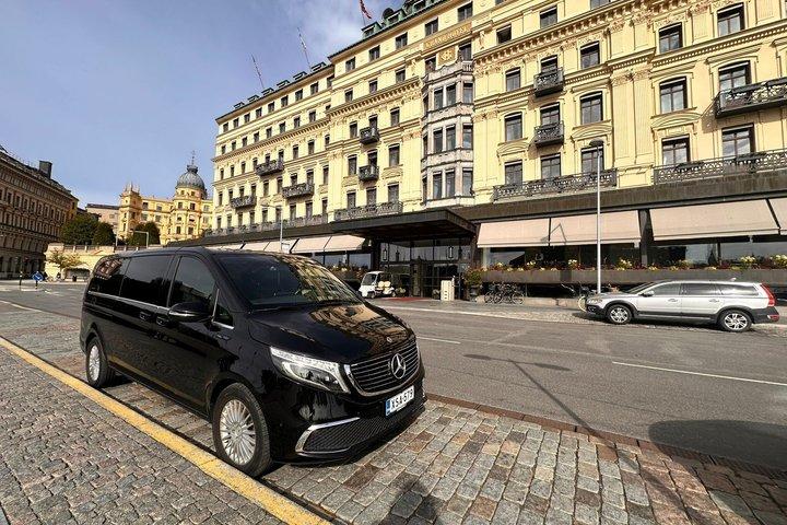 ストックホルム&シグトゥーナの遺産:プライベートVIPバイキングの旅