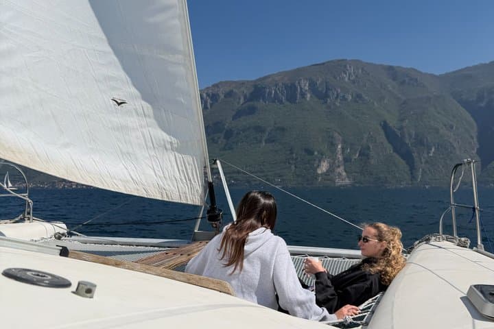 Shared 4H Catamaran Tour on Lake Como - From Menaggio
