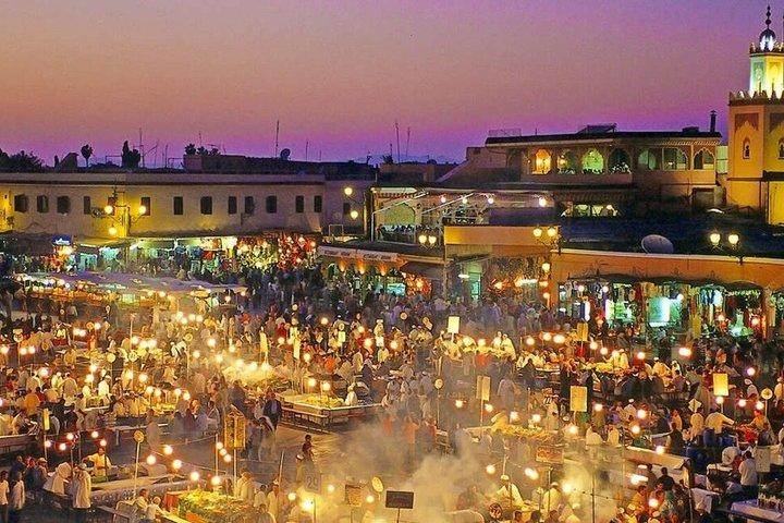 Marrakech: Souk Tastings & Shopping by Night Guided Walking Tour.