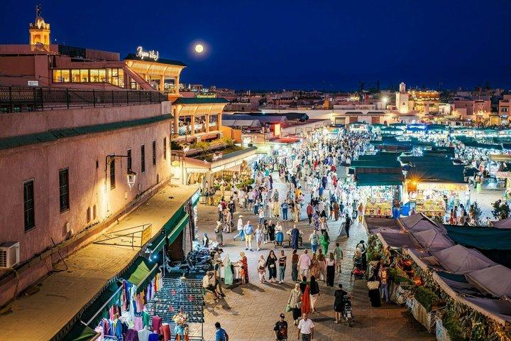 Marrakech: Souk Tastings & Shopping by Night Guided Walking Tour.