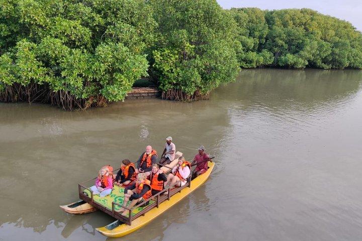 Negombo Lagoon Boat Tour with Fishing Experience and Sunset