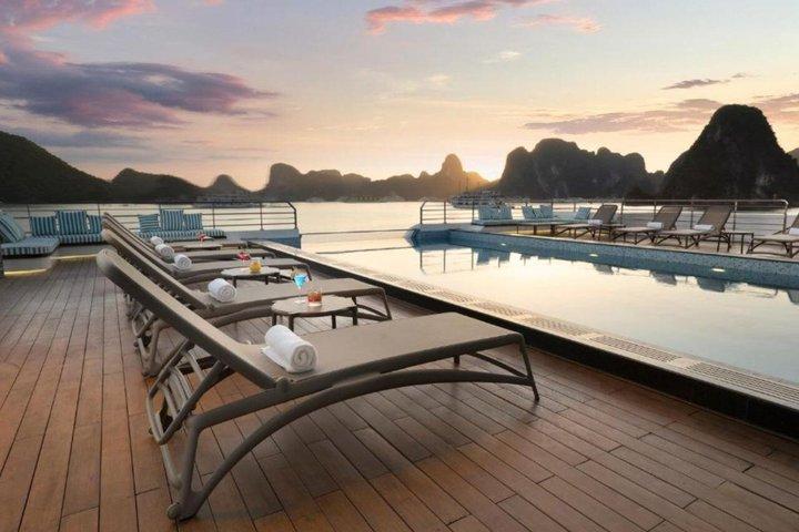 Grand Pioneers 6 - Star Luxury Cruise : 2 - Day Ha Long Bay Escape