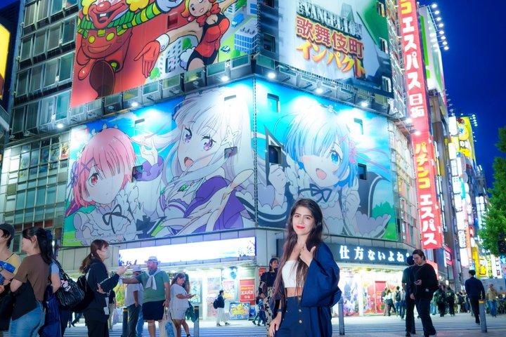 Shinjuku & Shibuya Night Photo Tour with Pro Photographer