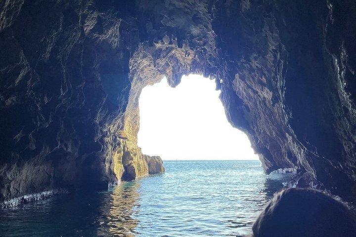 Rondleiding vanuit Syracuse naar Ortigia Island en de zeegrotten