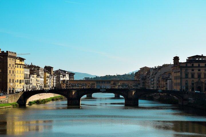 Florence Walking Tour : Discover Iconic Landmarks and Art