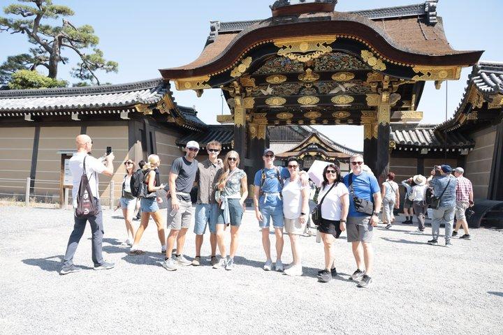 Kyoto E-Bike Tour durch Palast, Schloss, Tempel und versteckte Edelsteine