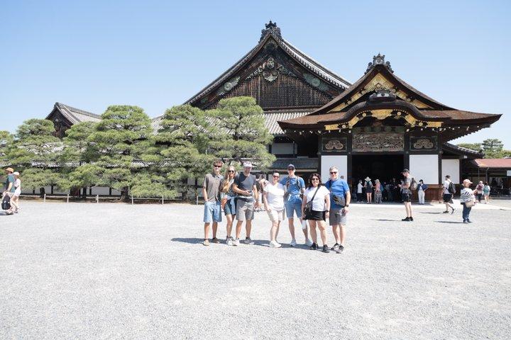 Kyoto E-Bike Tour durch Palast, Schloss, Tempel und versteckte Edelsteine