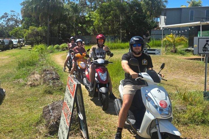 Self Guided Agnes para 1770 Scooter Aluguer