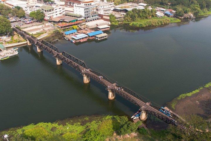 Kanchanaburi Skywalk och River Kwai Bridge Heldagstur