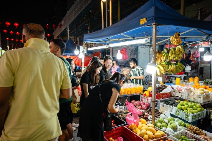 15 en 1 Kuala Lumpur Tropical Fruit Food and Drinks Tour