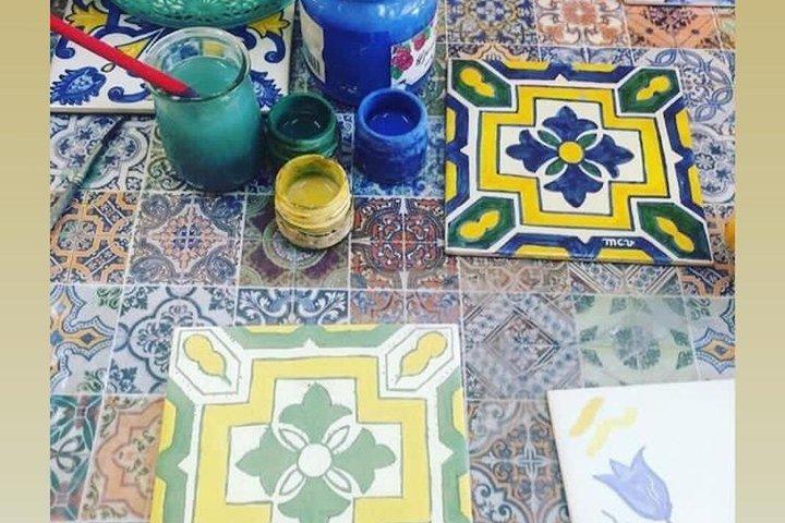 Paint your own Azulejos in Lisbon