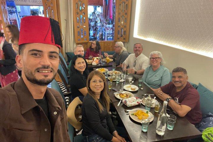 Tanger Tour Privado: Medina, Cap Spartel, Caves & Camel Ride