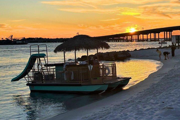 Cruzeiro Floating Tiki Pub Sunset em Crab Island