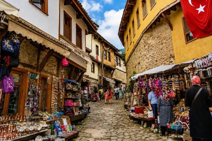 Istanbul: Bursa Grand Mosque, Koza Han, Cumalıkızık Village Tour
